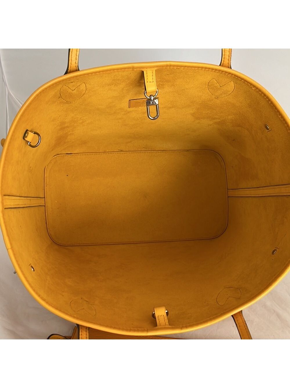 Louis Vuitton Epi Leather Neverfull MM - Picture 7 of 16